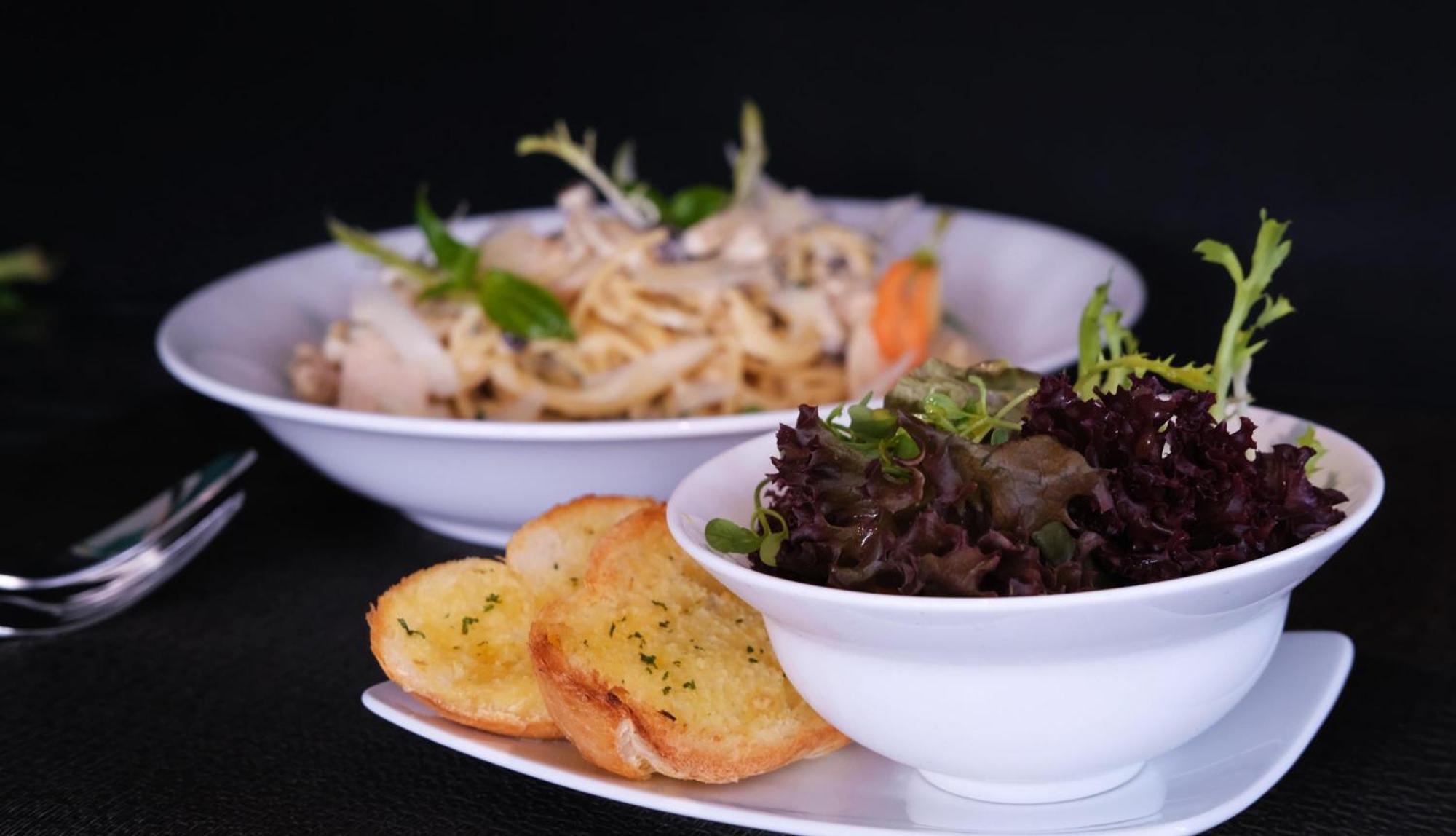 The Bloom Classic - Hotel And Bistro Hanoi Dış mekan fotoğraf