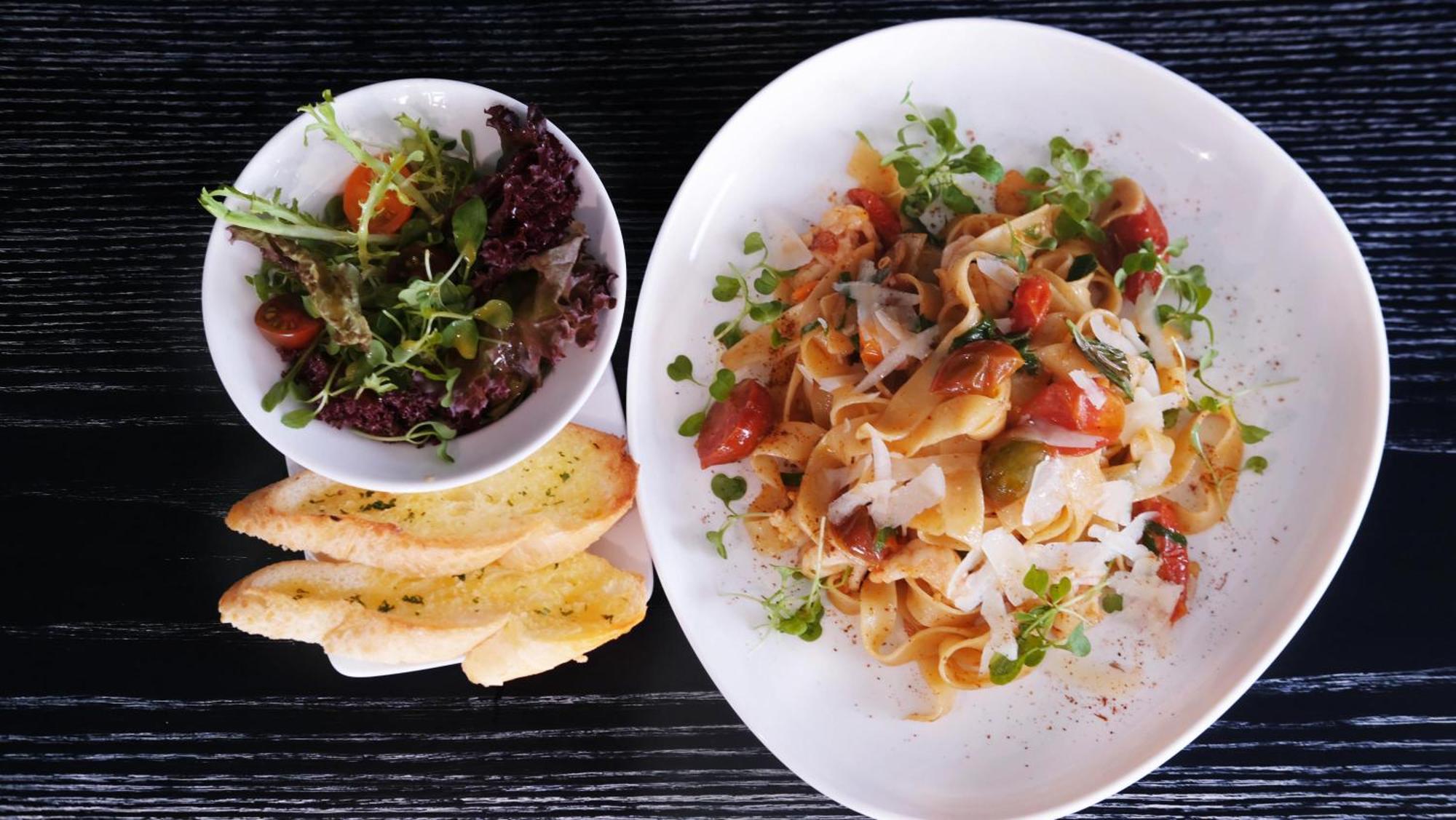 The Bloom Classic - Hotel And Bistro Hanoi Dış mekan fotoğraf