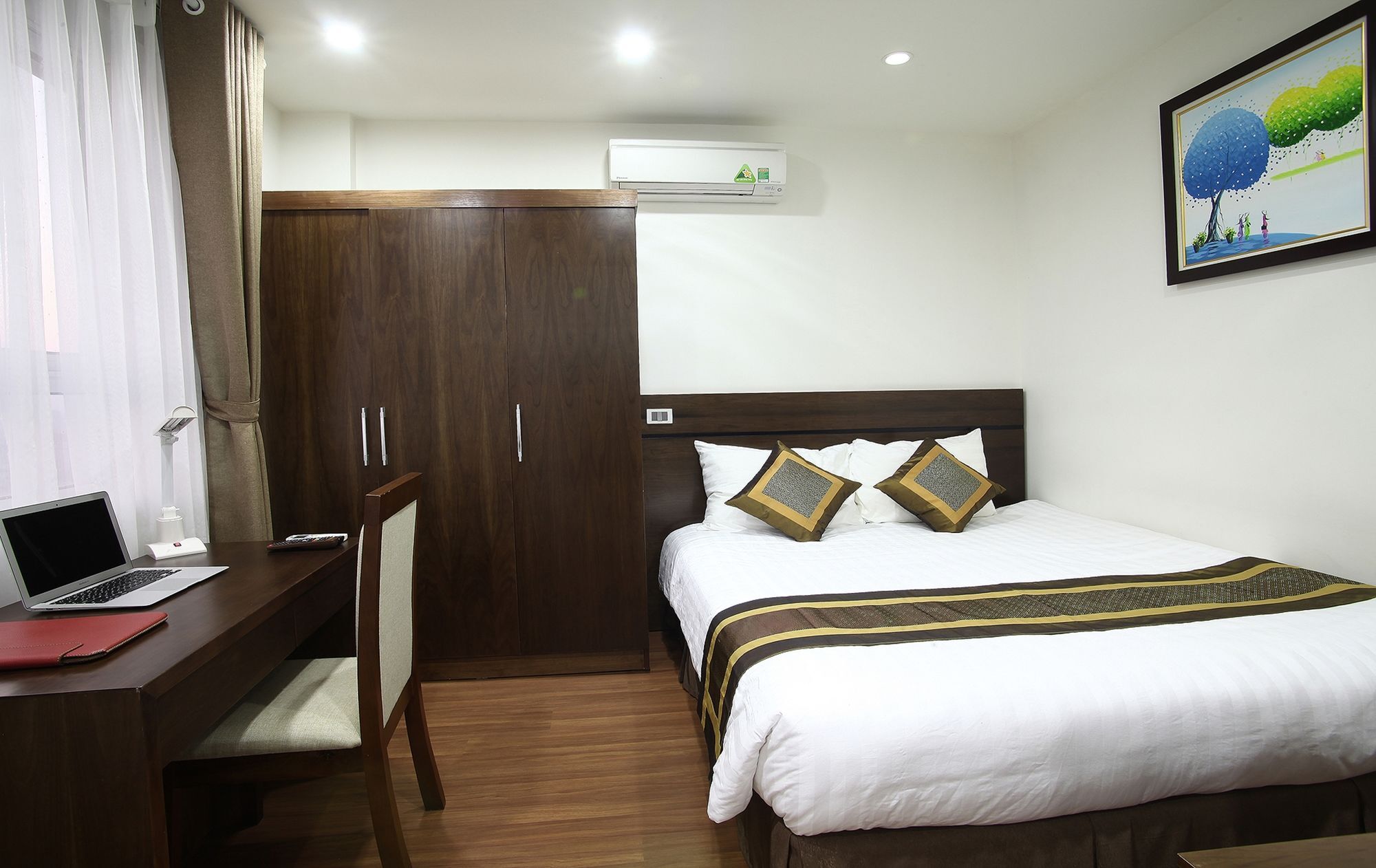 The Bloom Classic - Hotel And Bistro Hanoi Dış mekan fotoğraf
